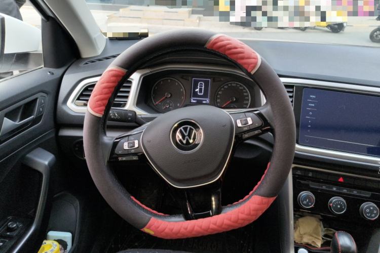 Used Volkswagen T-ROC 2022 280TSI DSG Two-Wheel Drive Elite PLUS Steering Wheel