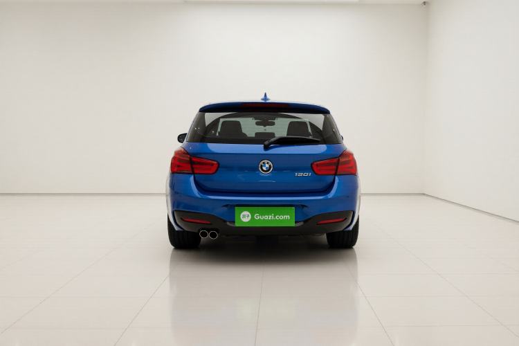Used BMW 1 Series 2018 120i M Sport Package Exterior 4