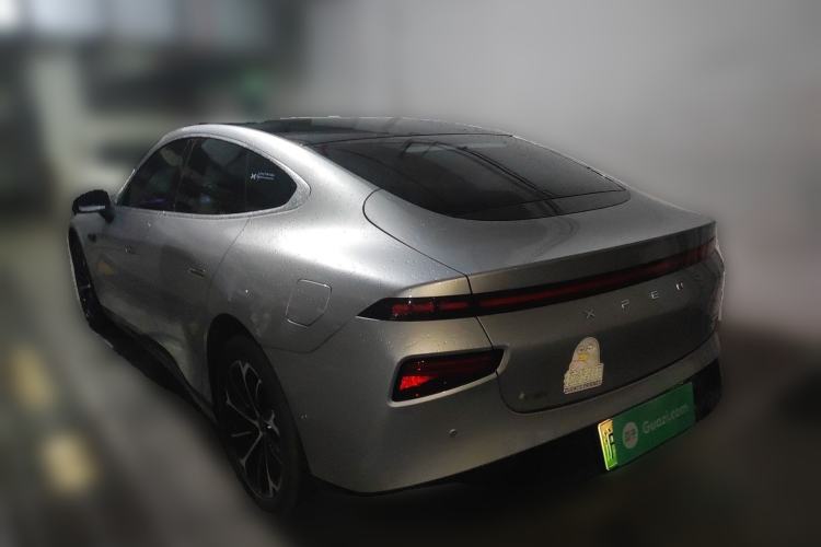 Used XPeng P7 2022 480E Rear Left 45 Deg