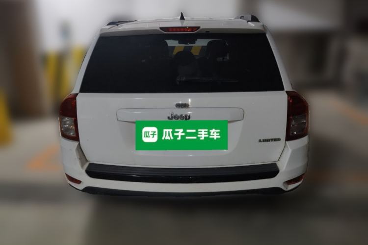 Used Jeep Compass 2013 2.4L Four-wheel Drive Black Edition with Navigation
