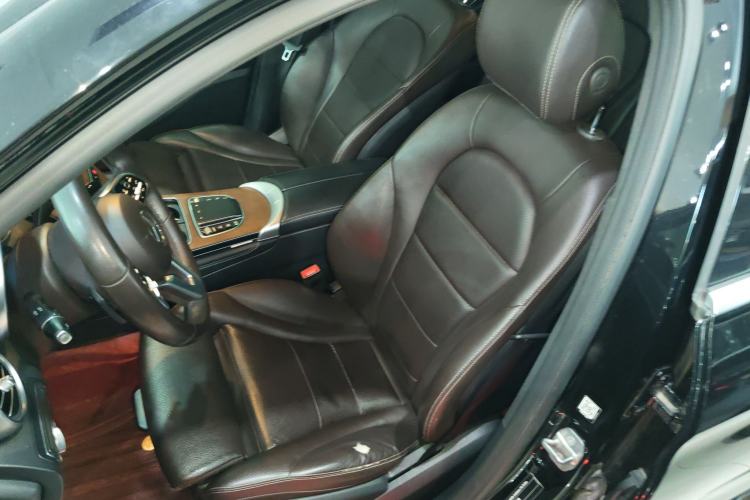 Used Mercedes-Benz GLC 2020 GLC 260 L 4MATIC Dynamic Model