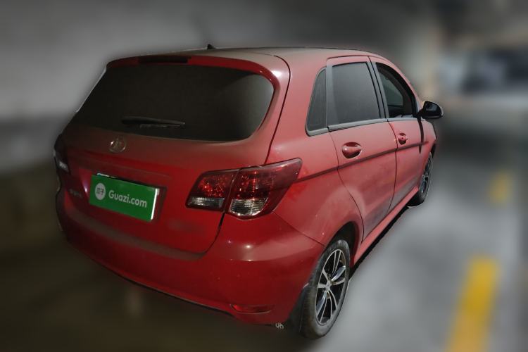 Used BAIC E Series 2012 Hatchback 1.3L Manual Liking Edition