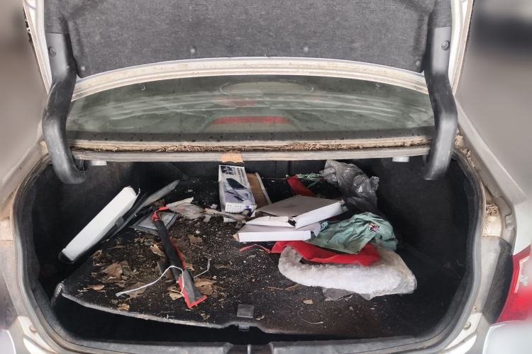 Used Great Wall C50 2013 1.5T Manual Fashion Edition Trunk