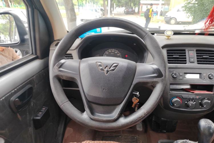 Used Wuling Rongguang 2014 1.2L S Base Model Steering Wheel