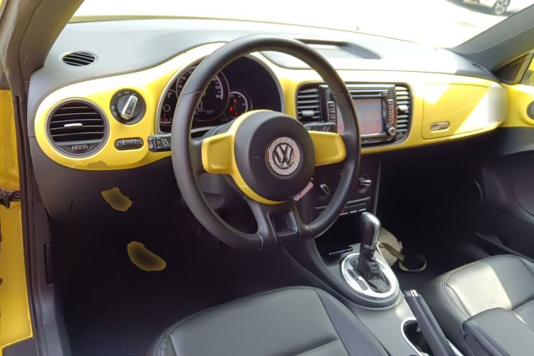 Used Volkswagen Beetle 2015 280TSI
