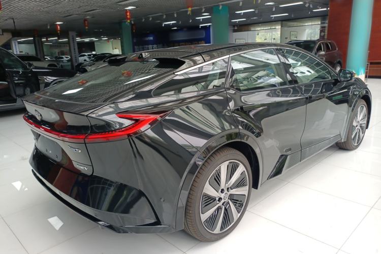 Used Toyota bZ5 2025 Model 550 PRO Rear Right 45 Deg