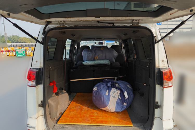 Used Dongfeng Shuaike 2014 1.6L Manual Comfort 7-Seater China IV Standard