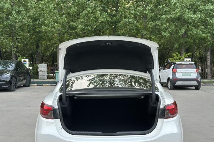 Used Mazda Atenza 2018 2.5L Blue Sky Prestige Edition China V Standard Trunk