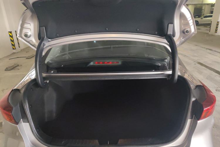 Used Changan Eado 2020 PLUS Blue Whale NE 1.4T GDI DCT Prestige Model
