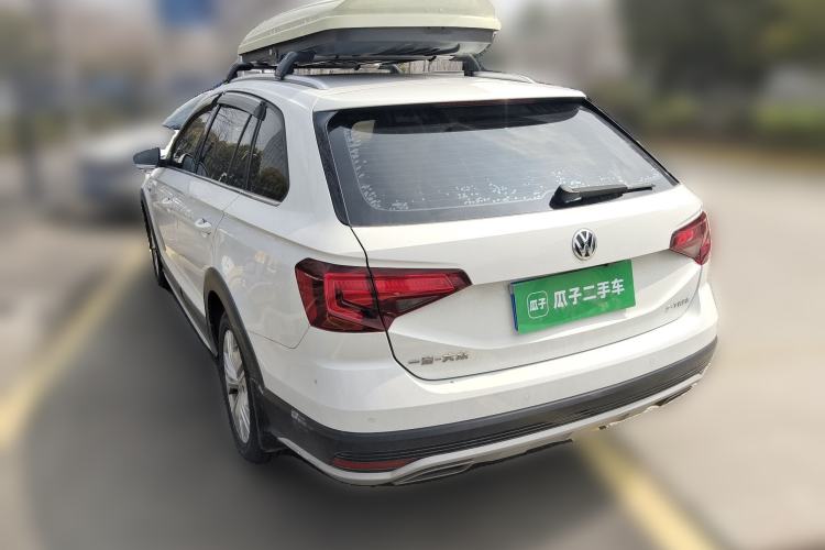 Used Volkswagen C-TREK 2017 1.6L Automatic Comfort Model Rear Left 45 Deg