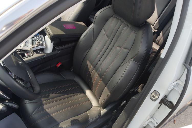 Used Peugeot 4008 2018 350THP Elite Edition Left Front Seat