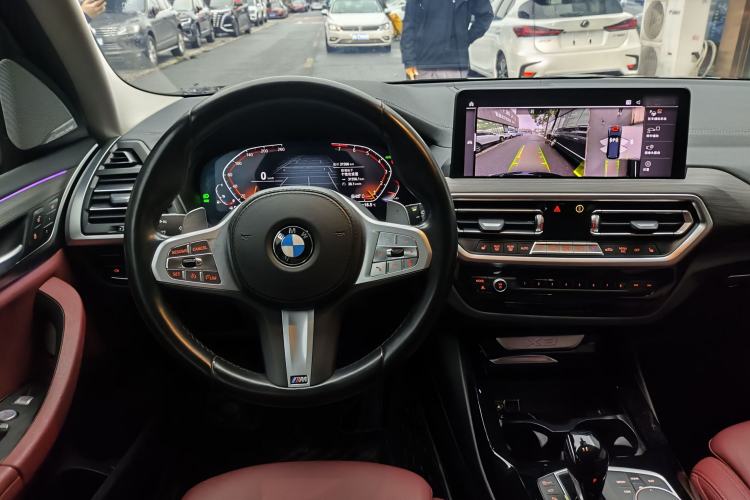 Used BMW X3 2022 Second Facelift xDrive30i Leading Edition M Night Sky Package Interior 2