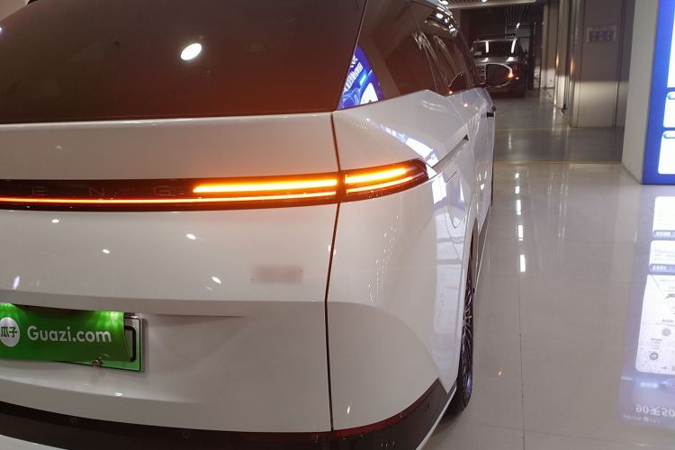 Used XPeng X9 2025 740 Ultra-Long Range Max
