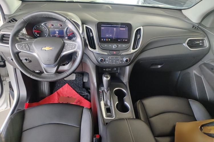 Used Chevrolet Equinox 2019 535T Automatic YuJie Edition China VI Center Console