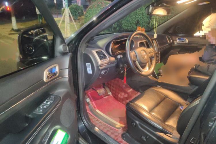 Used Jeep Grand Cherokee 2016 3.0L Elite Navigation Edition