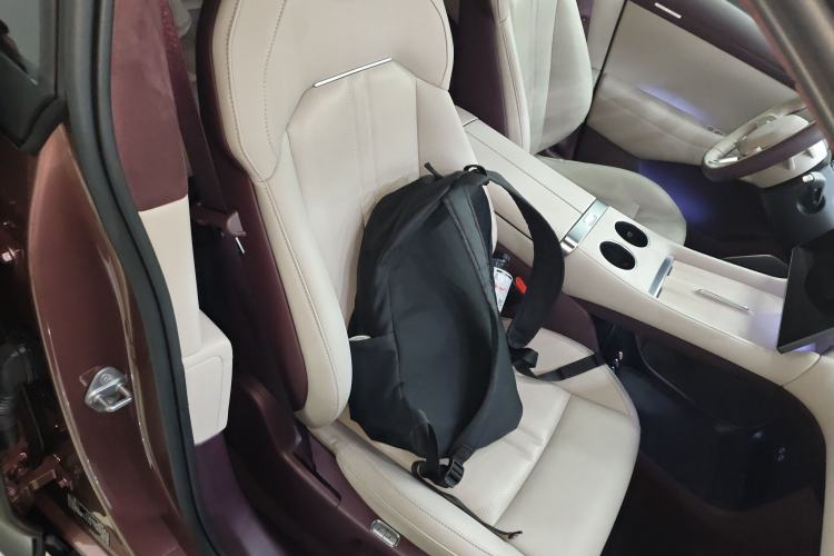 Used Xiaomi Auto YU7 2025 Ultra-Long Range High-Performance All-Wheel-Drive Max Edition