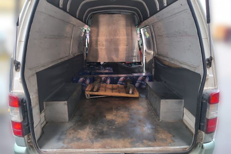 Used Jinbei Hiace  Trunk