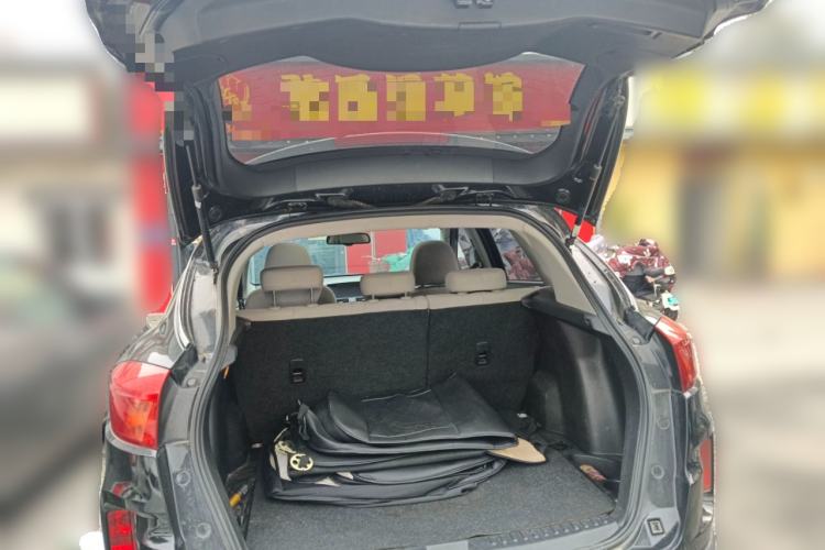 Used Bestune X80 2013 2.0L automatic comfort version