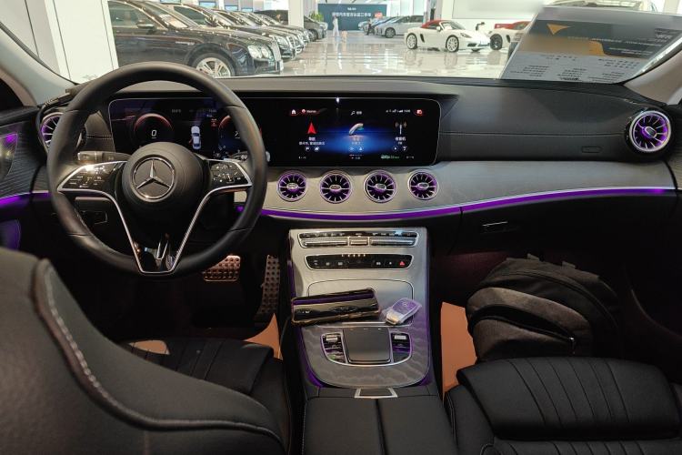 Used Mercedes-Benz CLS 2023-Year Restyled CLS 260