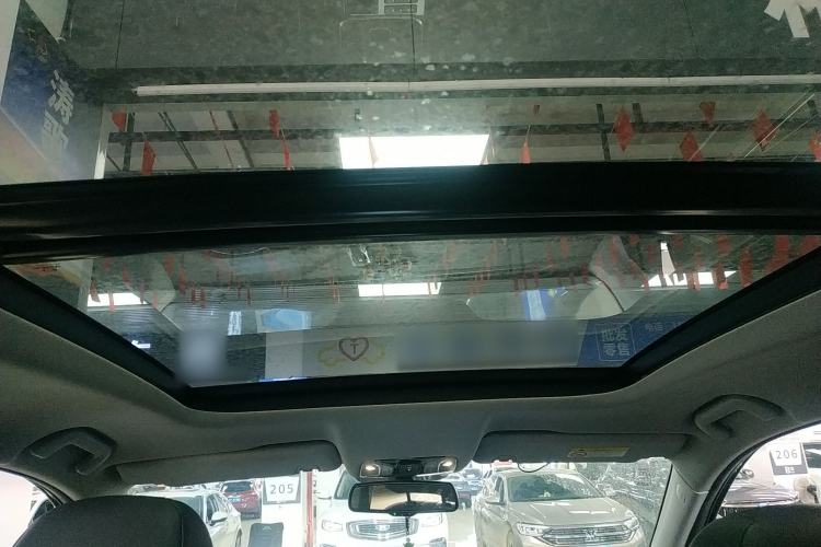 Used GAC Trumpchi GS8 2017 320T Two-Wheel Drive Luxury Smart Connectivity Version (7 Seats)