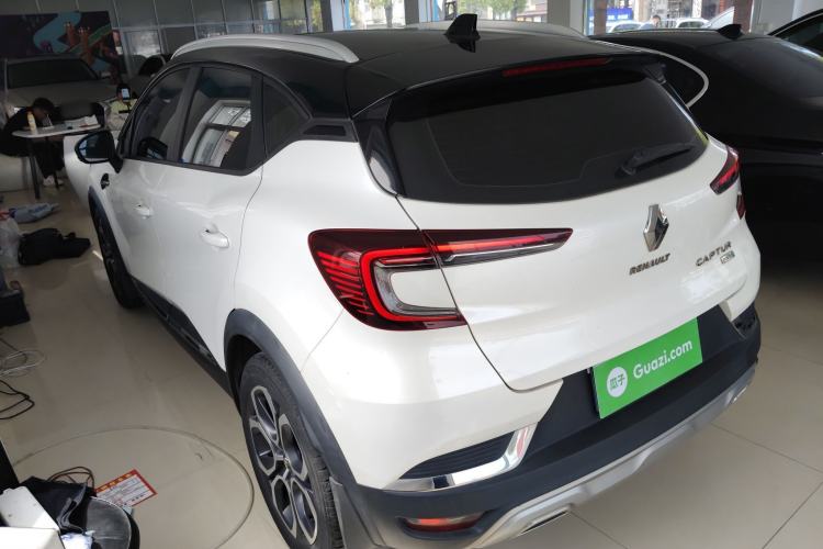 Used Renault Clio 2019 TCe270 Automatic Trendy Model
