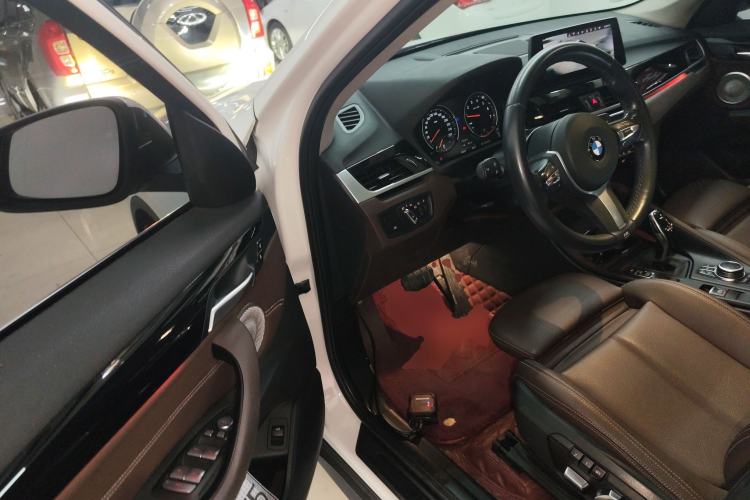 Used BMW X1 2021 sDrive25Li Leading Model
