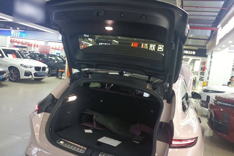 Used Nio ET5T 2024 75kWh Touring
