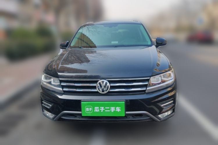 Used Volkswagen Tiguan L 2019 Revised 330TSI Automatic Two-Wheel Drive Smart & Luxury Edition China VI Standard