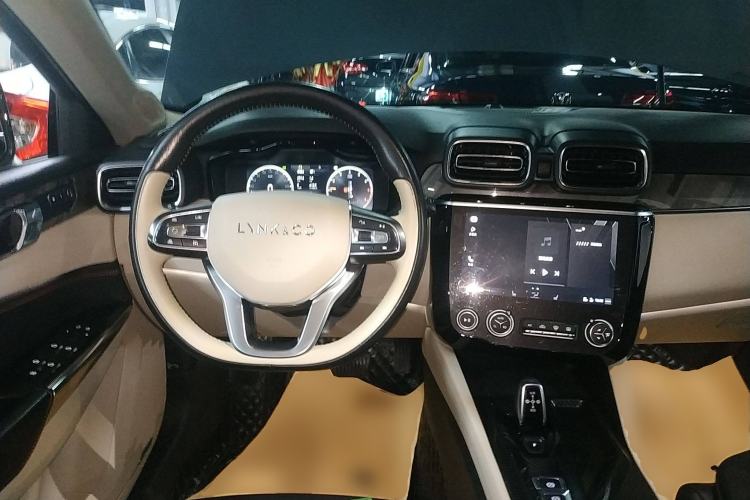 Used Lynk & Co 02 2018 1.5T DCT Two-Wheel Drive Zhaopu Version China V Standard