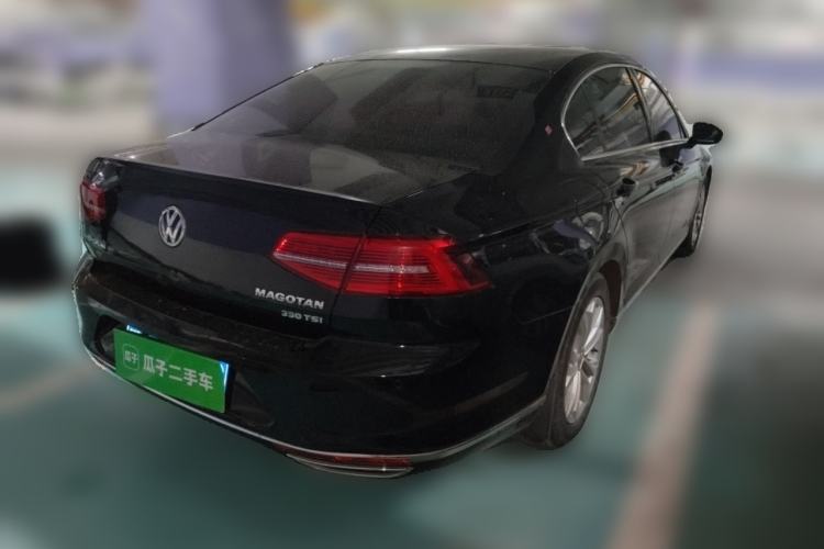 Used Volkswagen Magotan 2018 330TSI DSG Luxury Model
