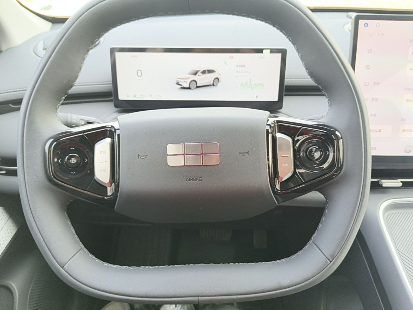 Geely Galaxy Xingjian 7 EM-i 2026 Model 130km Launch Edition — снимка 13