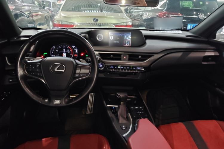 Used Lexus UX 2019 260h F SPORT All-Wheel-Drive Model China VI Standard
