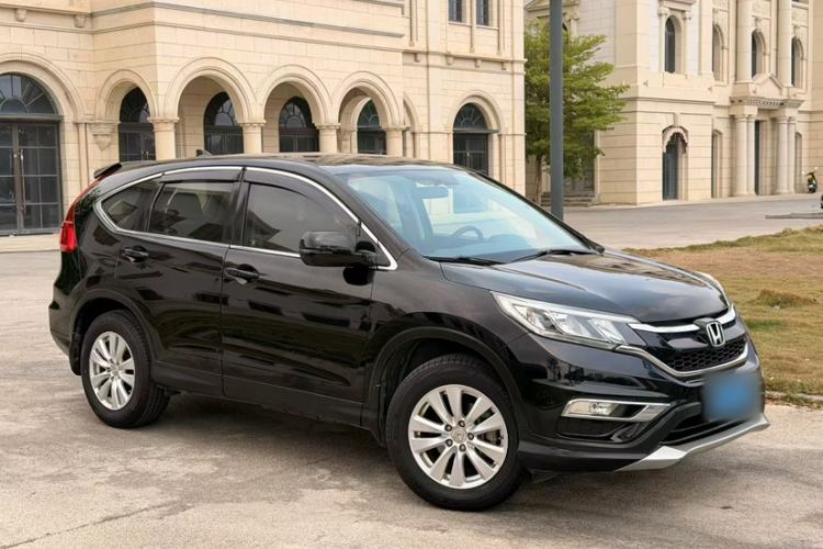 Used Honda CR-V 2016 2.0L Two-Wheel Drive Classic Edition