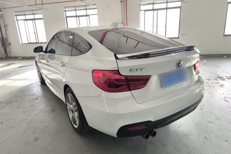 Used BMW 3 Series GT 2019 320i M Sport Exterior 2