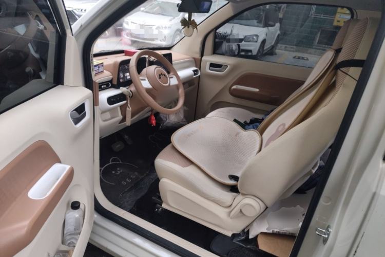 Used Wuling Hongguang MINIEV 2024 3rd Generation 170 km Driver Seat