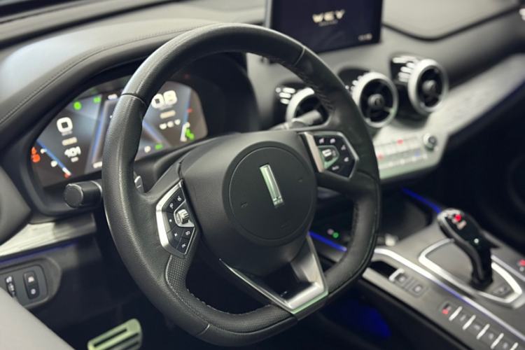 Used Wey VV7 2019 Upgraded Model 2.0T Flagship Version China VI