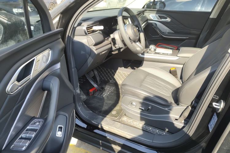 Used Hongqi HS7 PHEV 2024 2.0T PHEV Four-Wheel Drive Flagship Edition 7 Seats
