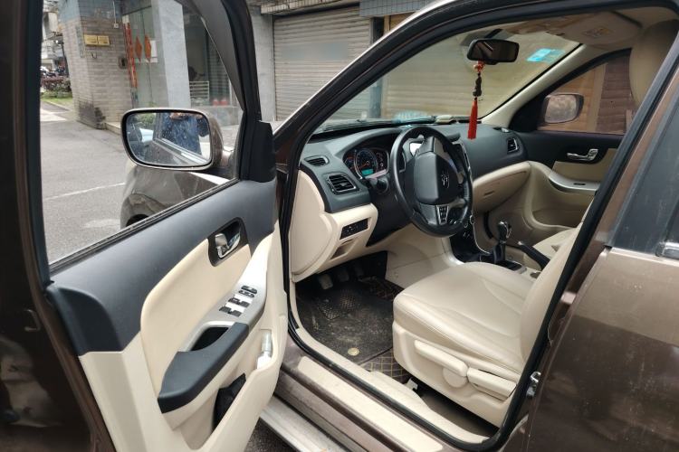 Used Haima S7 2013 2.0L Manual ZhiShang Version
