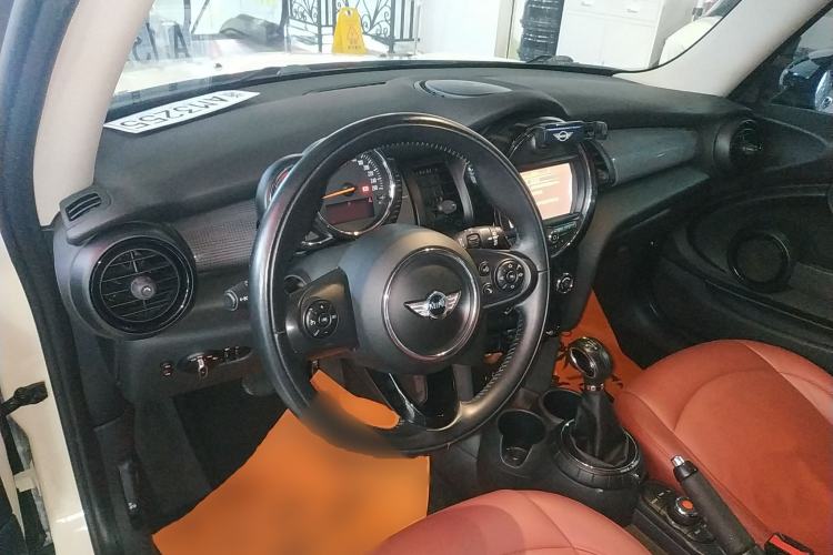 Used MINI MINI 2014 1.5T COOPER Fun