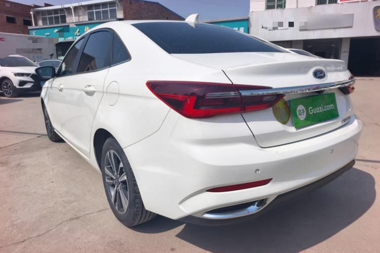 Used Ford Escort 2021 1.5L Automatic Diamond Edition