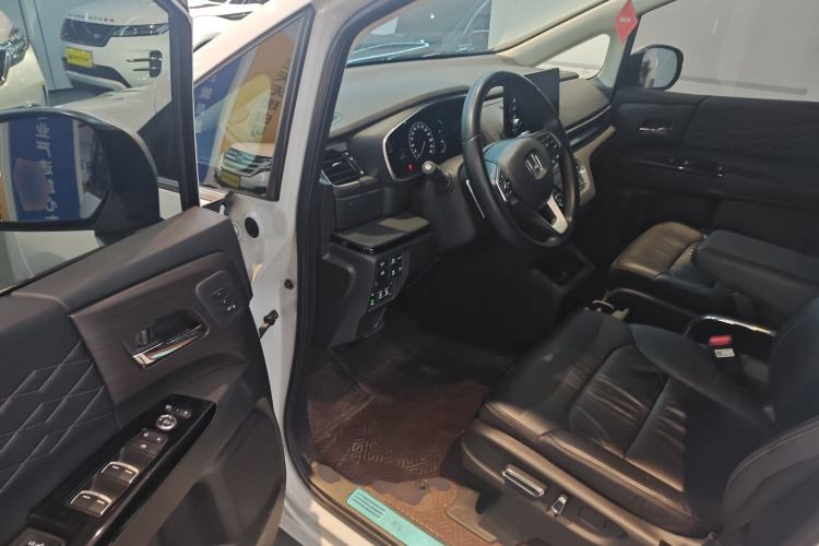 Used Honda Elysion 2024 2.0L eHEV Ultimate Edition

