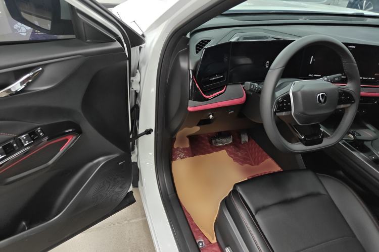 Used CHANGAN X5 PLUS 2025 1.5T DCT Pioneer Edition Driver Seat