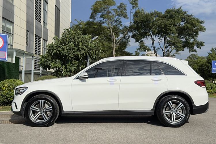 Used Mercedes-Benz GLC 2020 Facelifted GLC 260 L 4MATIC Dynamic Edition
