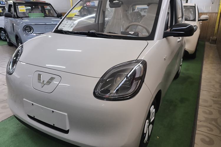 Used Wuling Hongguang MINIEV 2025 Four-Door Version Advanced Edition

