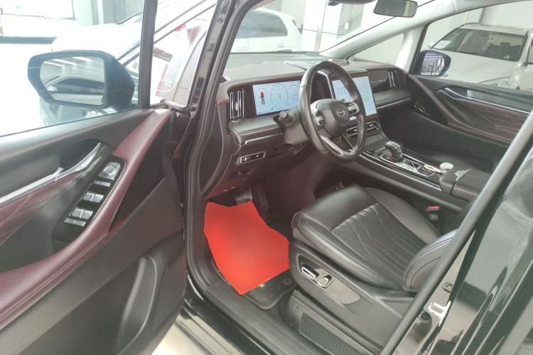 Used GAC Trumpchi M8 2024 Master Series 400T Prestige Edition
