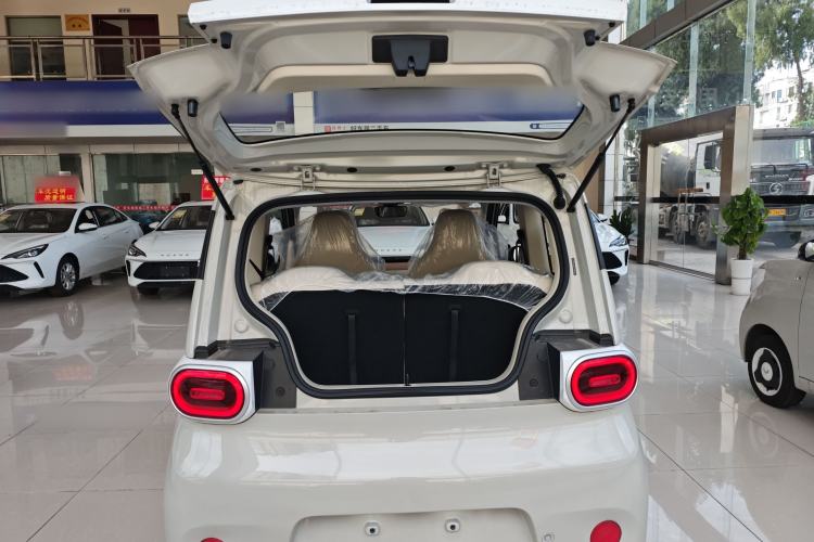 Used Wuling Hongguang MINIEV 2024 3rd Generation 215km Youth Edition Trunk