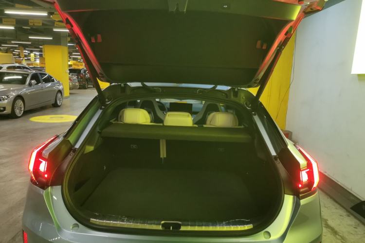 Used Zeekr 001 2021 Ultra-Long Range Dual-Motor YOU Version
