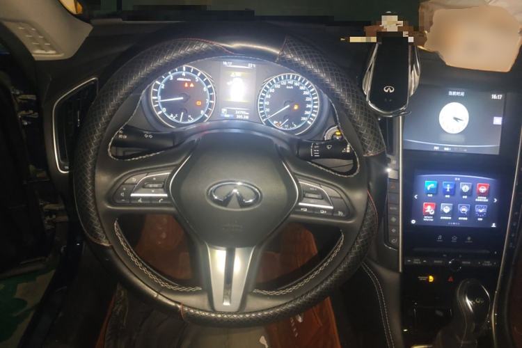 Used Infiniti Q50L 2018 2.0T Comfort Edition China V Standard Steering Wheel