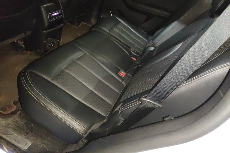 Used BYD Tang 2018 2.0T Automatic Smart Connect Prestige 7-Seater China V Standard Left Rear Seat