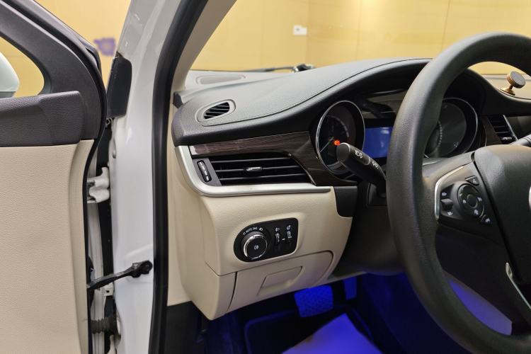 Used Buick Verano 2019 Sedan 15S Automatic Leading Model